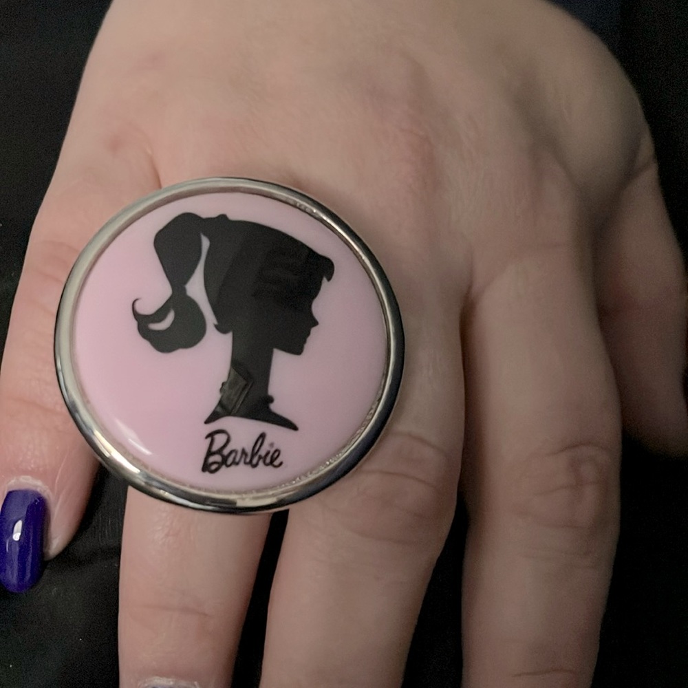 Tarina Tarantino Barbie Ring